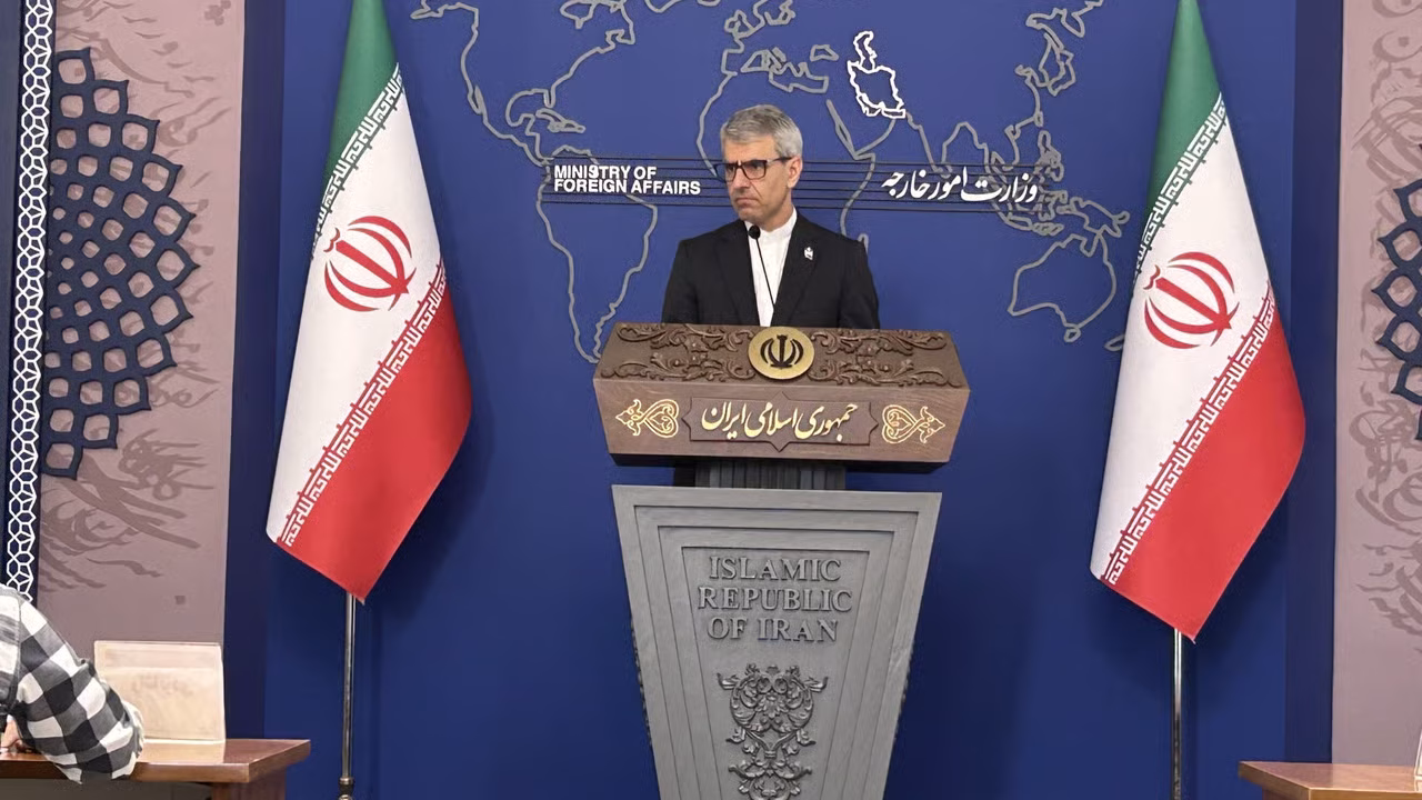 Iranul sfidează apelurile Uniunii Europene de redeschidere a Strâmtorii Ormuz. Teheranul acuză Occidentul de „standarde duble”.