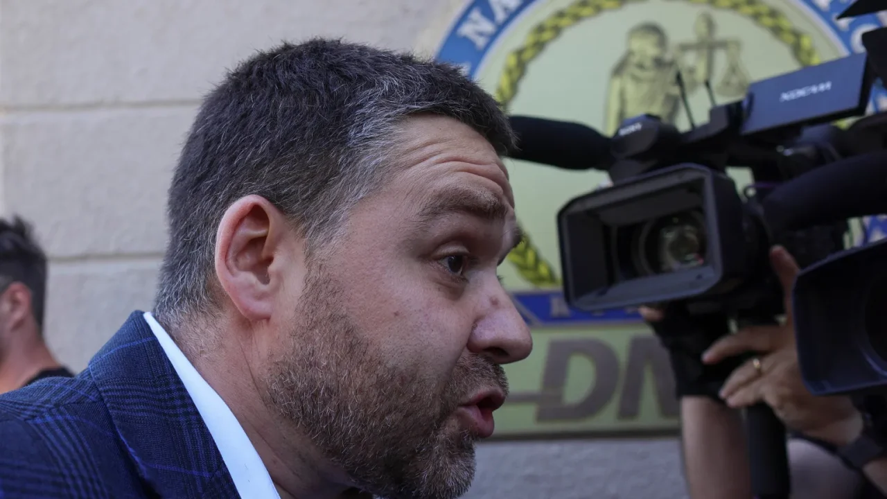 Cutremur pe scena politică: Ciprian Ciucu, primarul general al Capitalei și aliatul cheie al lui Ilie Bolojan, a fost pus sub acuzare de DNA pentru luare de mită din industria jocurilor de noroc