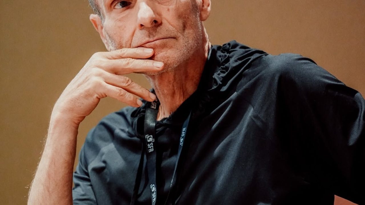 Cristian Tudor Popescu, reacție acidă în „Scandalul Merdenelelor”: gazetarul reclamă o „statistică lipsă” a imbecilității
